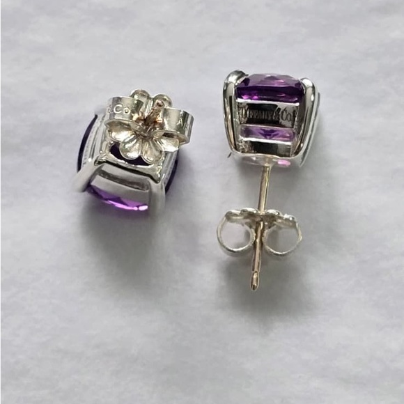 Tiffany & Co. Sparklers earrings in amethyst - Picture 6 of 7
